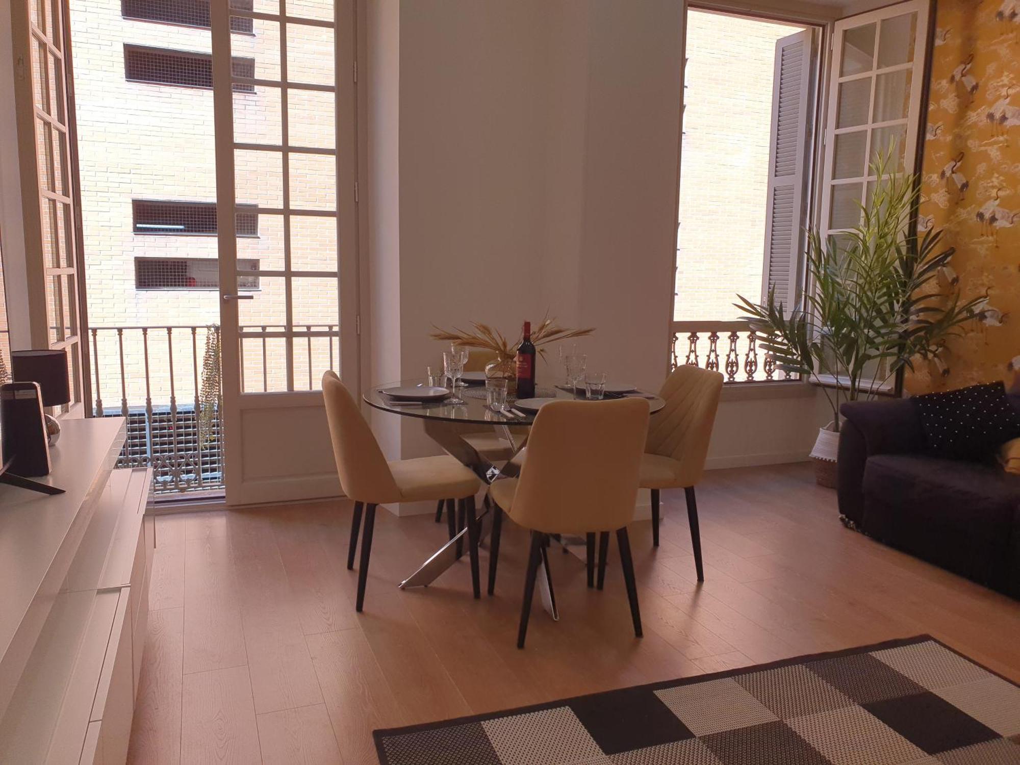 Beautiful Historic Center Apt! Malaga Luaran gambar